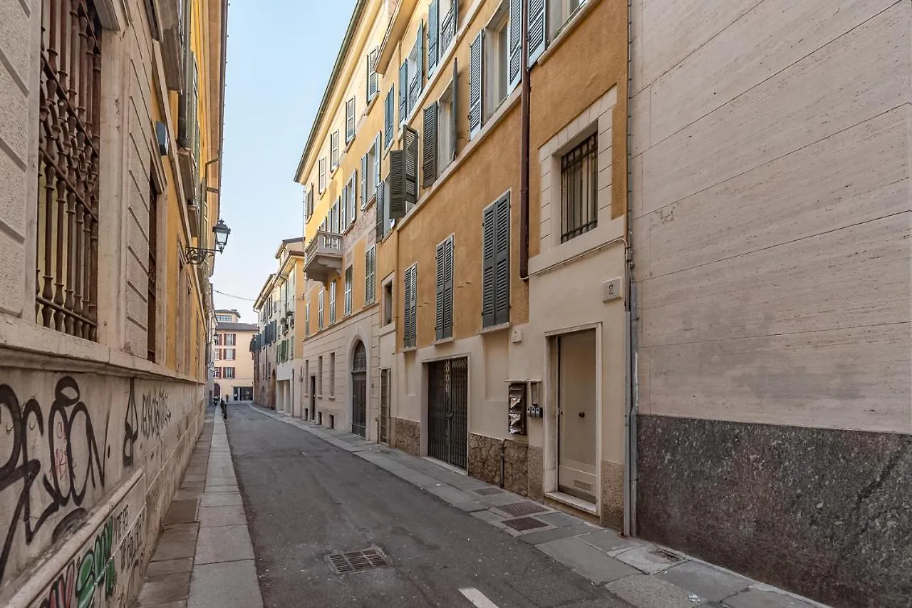 Apartment Appartamento Piazza Vittoria Monolocale - Affitti Brevi Italia Brescia