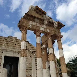 Capitolium Ad Bed and breakfast